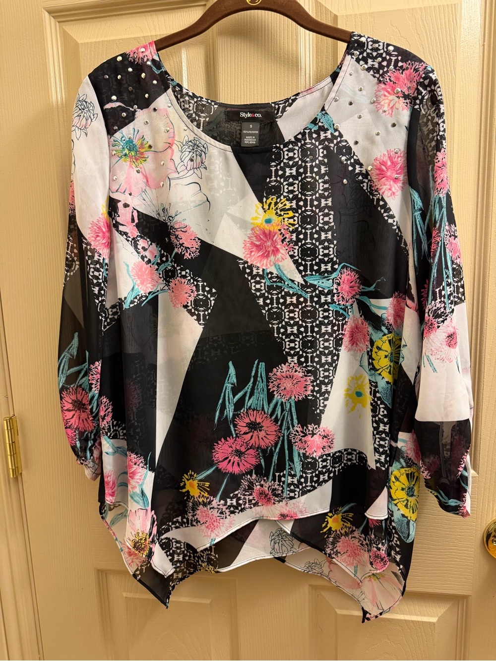 Style & Co. Black, White and Pink Mixed Floral Tunic